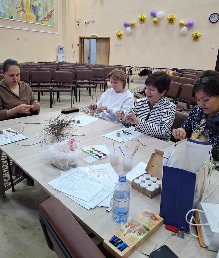 Ата-аналар тобы. Родительская группа.